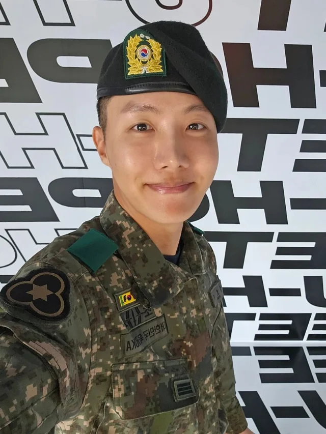 Jhop BTS member in Army Uniform